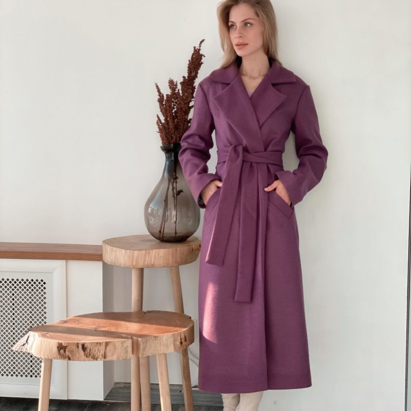 3707 Классическое удлинённое однобортное пальто в цвете lupine