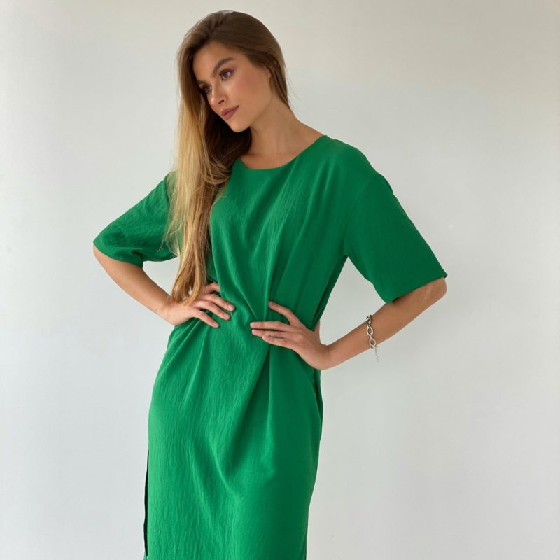 Платье-футболка зелёное