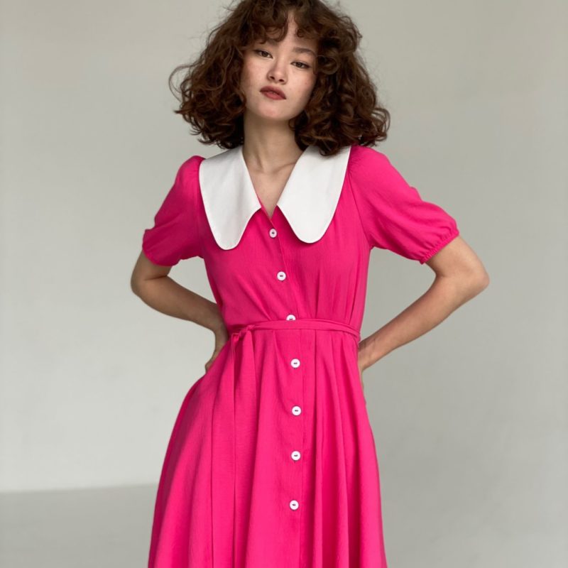 6367 Платье с акцентным воротником розовое